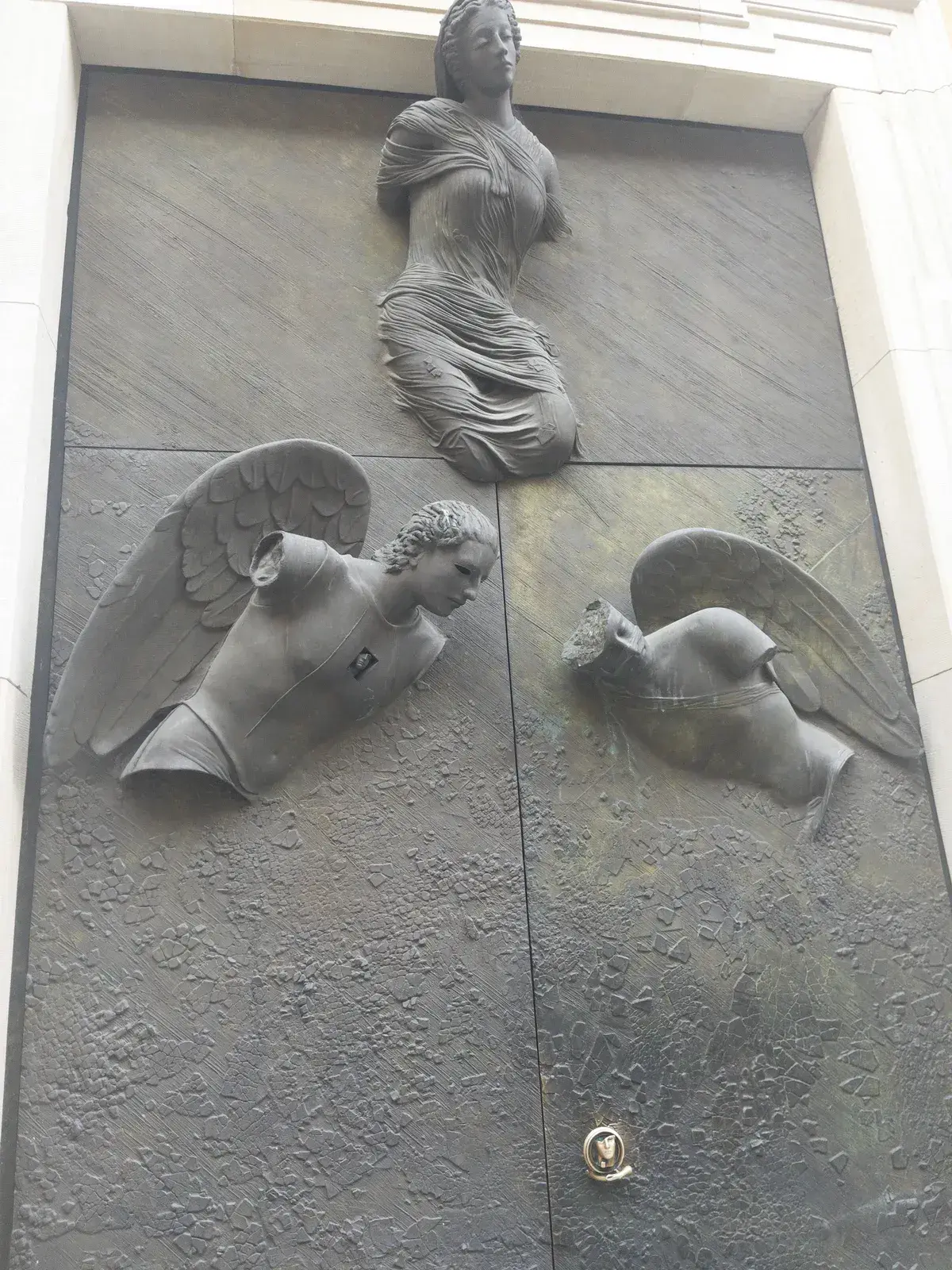 Anielskie Drzwi (Angel Doors) by Igor Mitoraj — bronze, 2009 — Jesuit Sanctuary, Warsaw Old Town